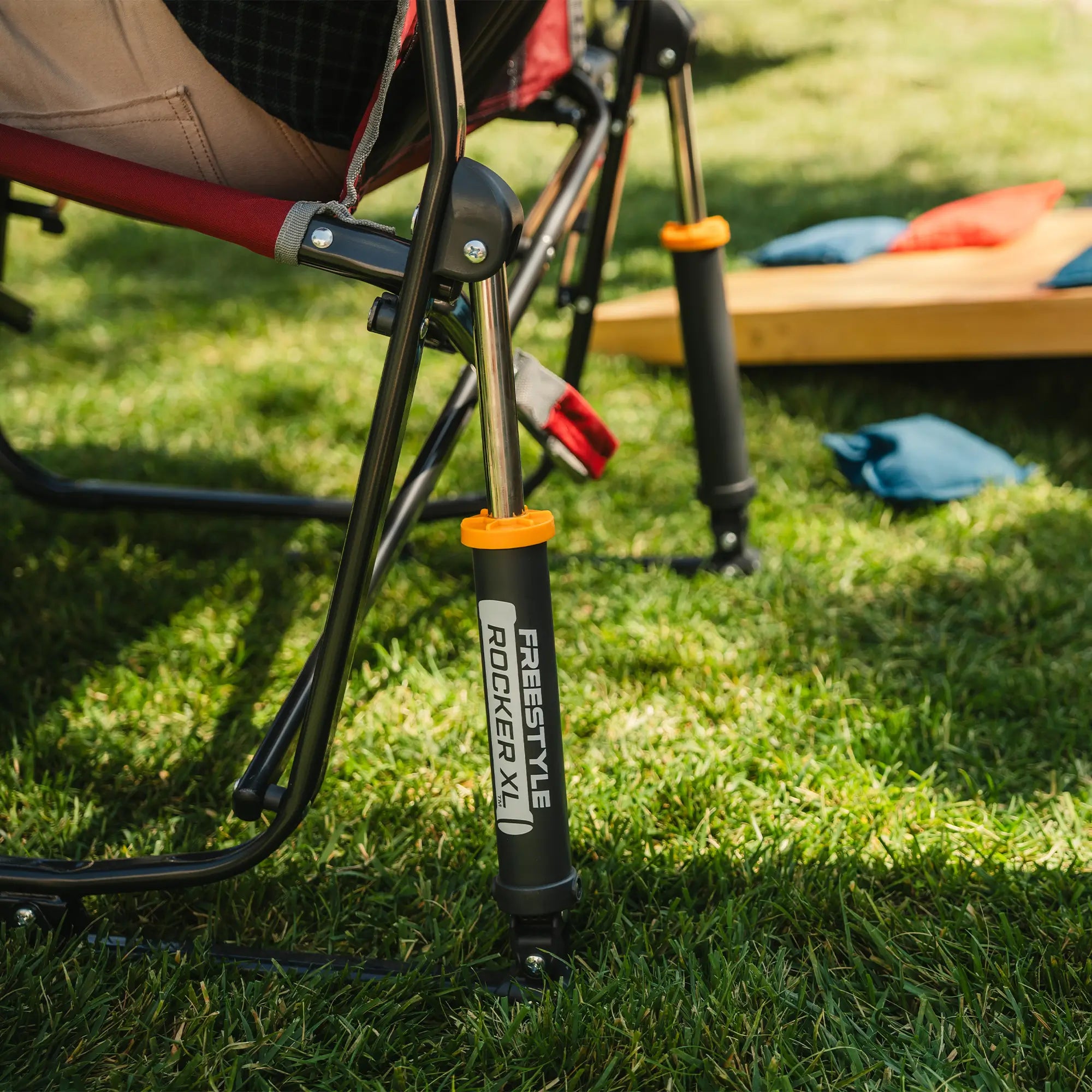 Freestyle Rocker XL™ with Side Table