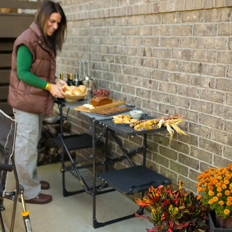 Slim-Fold Cook Station™