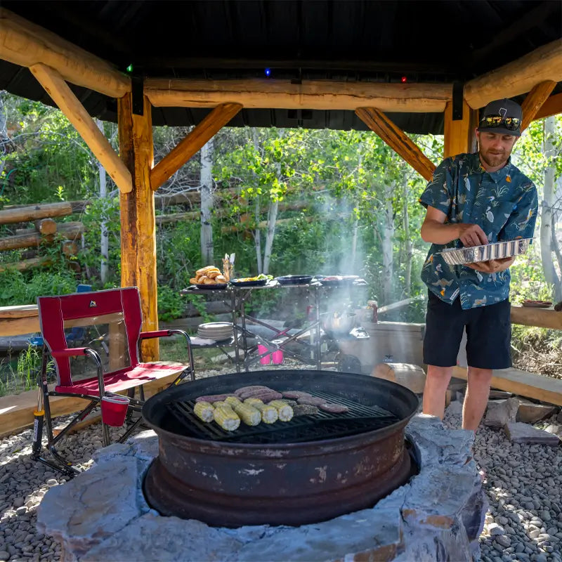 Slim-Fold Cook Station™