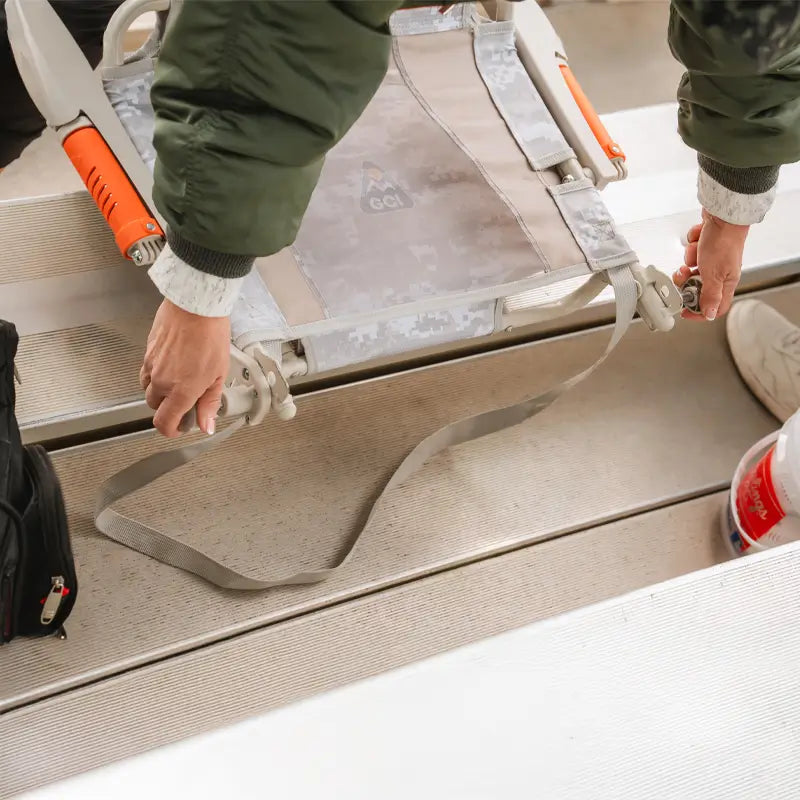 Stadium Rock-Cliner™