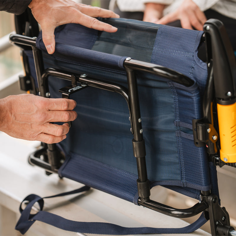 Stadium Rock-Cliner™